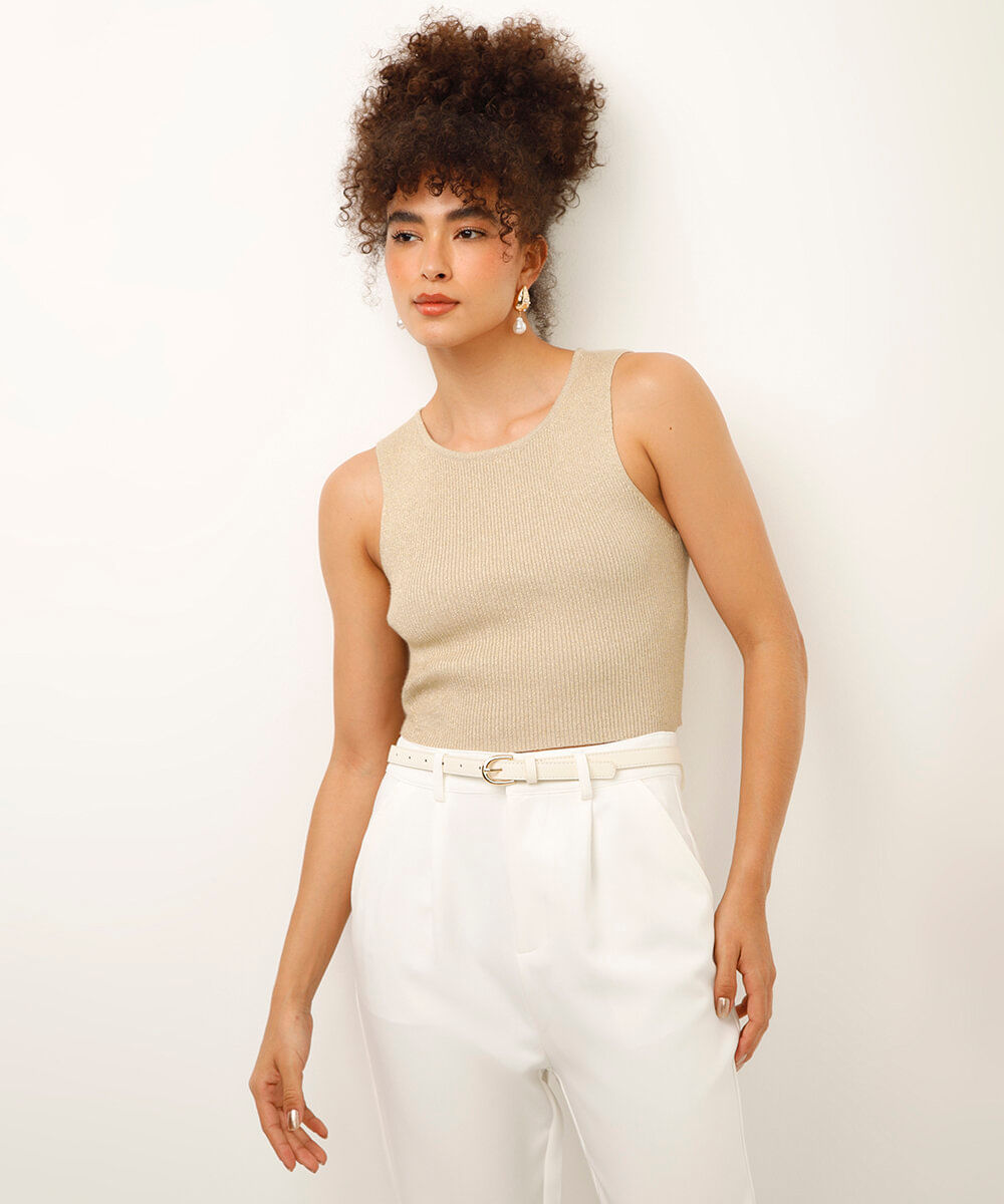 regata de tricot canelada com lurex dourada