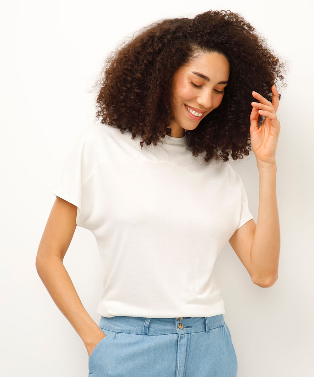 blusa de viscose com recorte off white