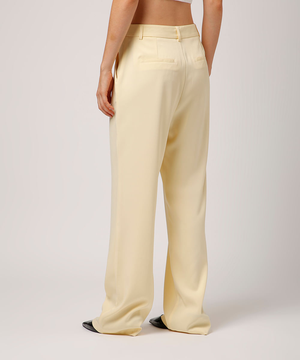 calça wide leg alfaiatada cintura alta mindset amarela