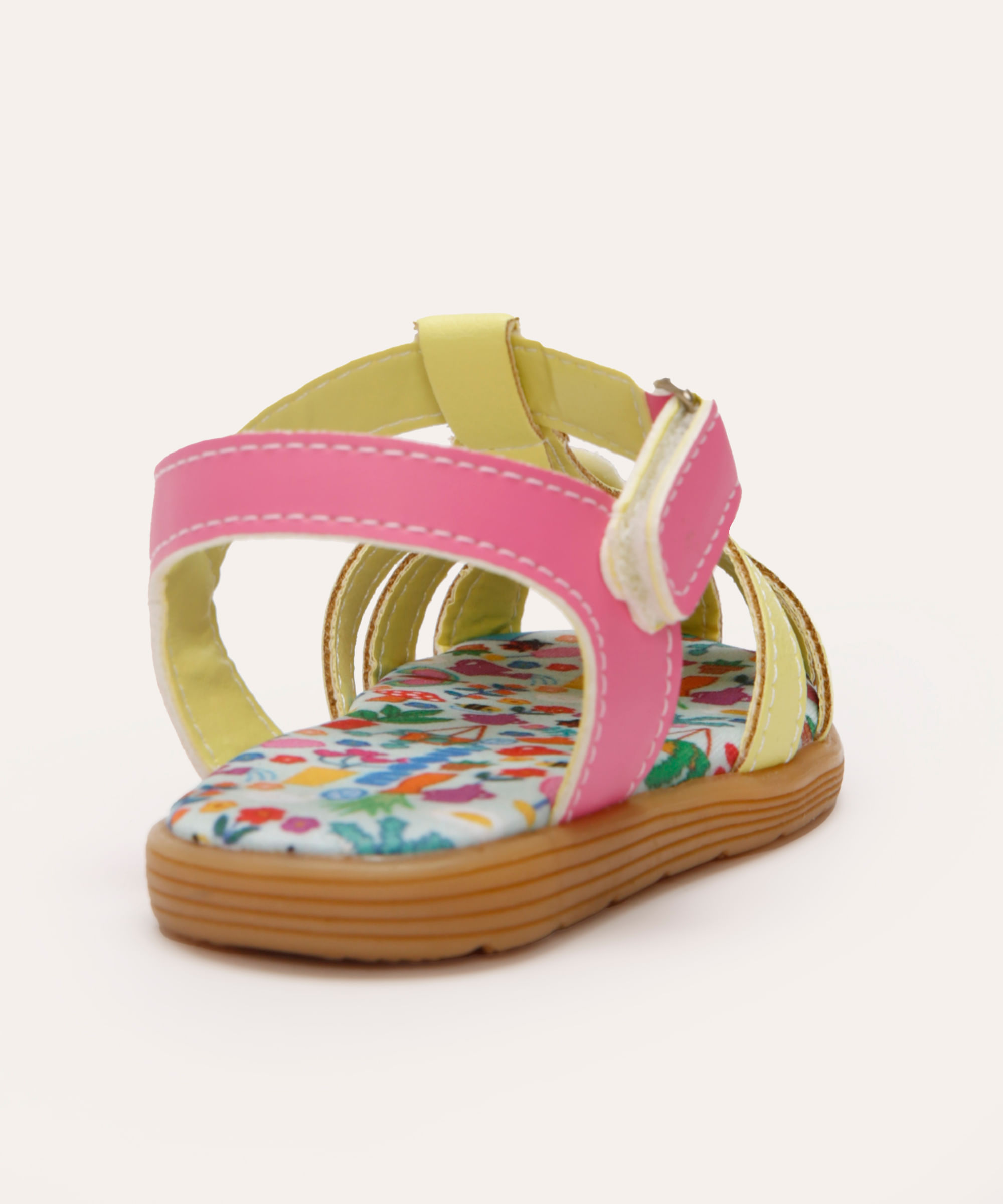 sandália infantil floral mooui amarela