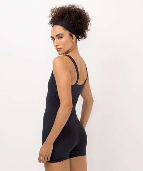 macaquinho feminino esportivo de poliamida preto