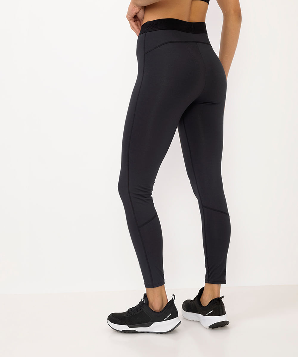 calça legging feminina esportiva com recorte preta