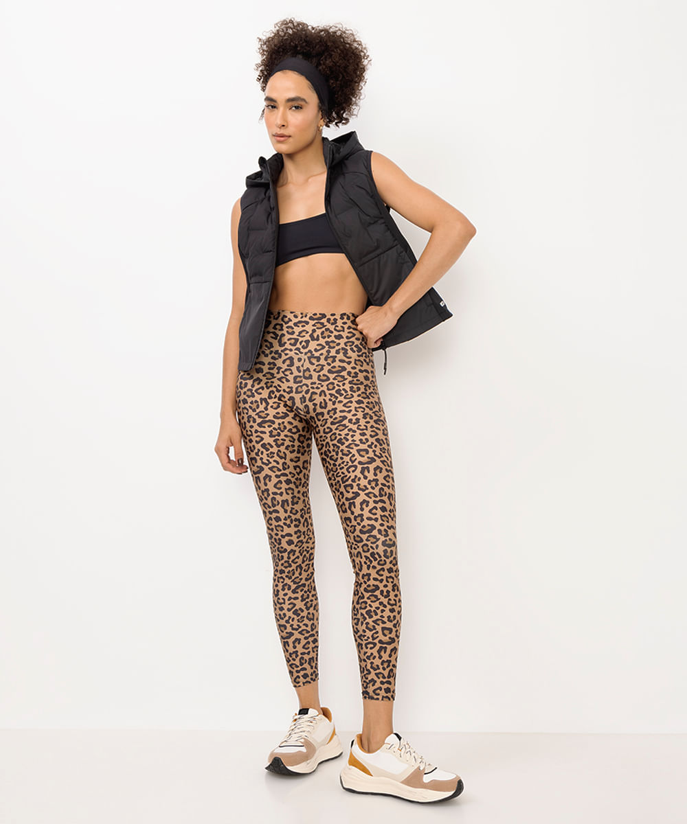colete puffer feminino alongado esportivo preto