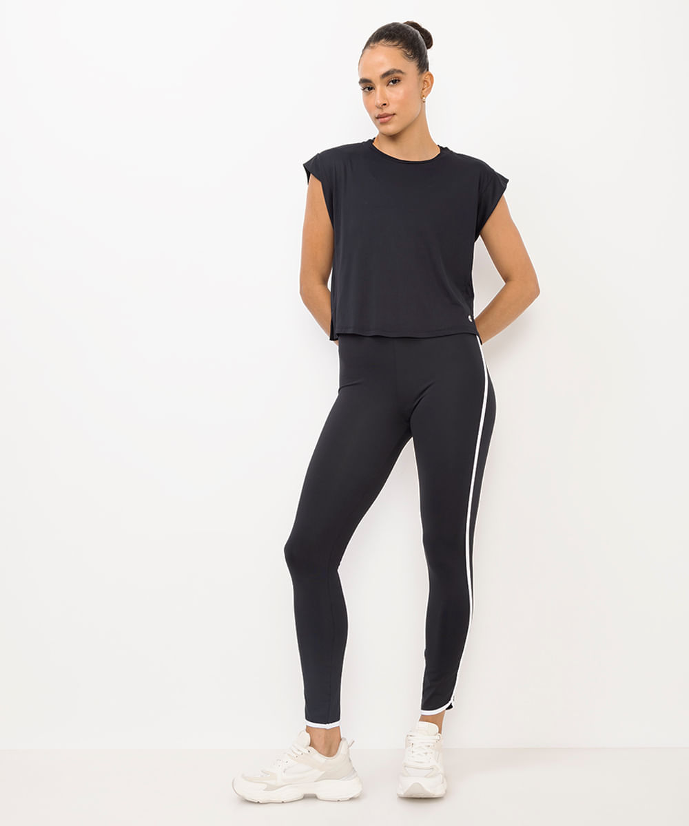 camiseta esportiva feminina muscle preta