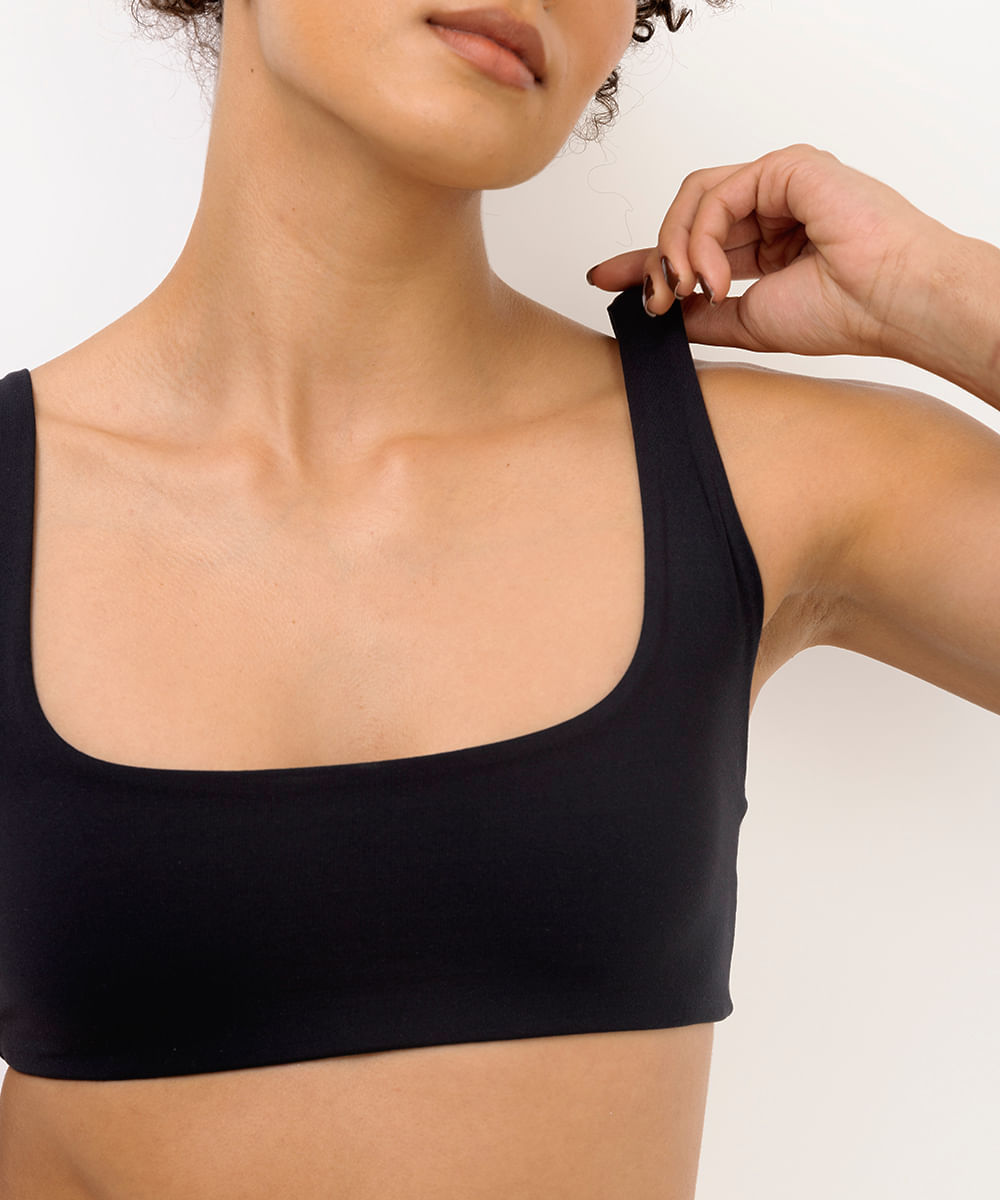 top feminino esportivo decote quadrado preto