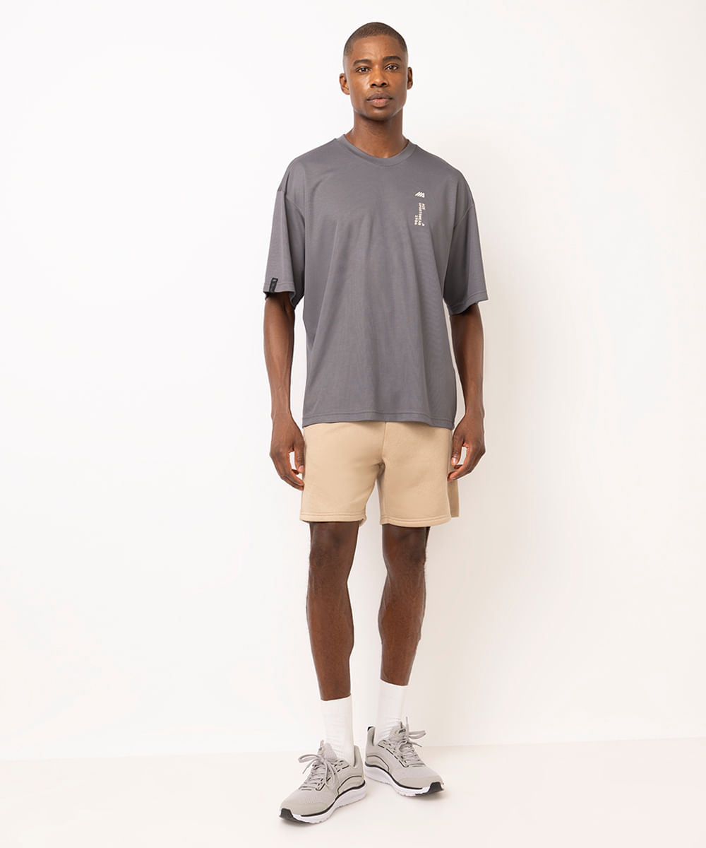 camiseta oversized masculina esportiva cinza
