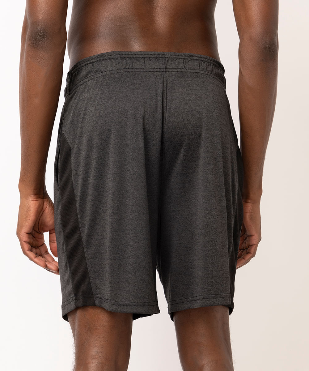 short masculino esportivo com bolso preto