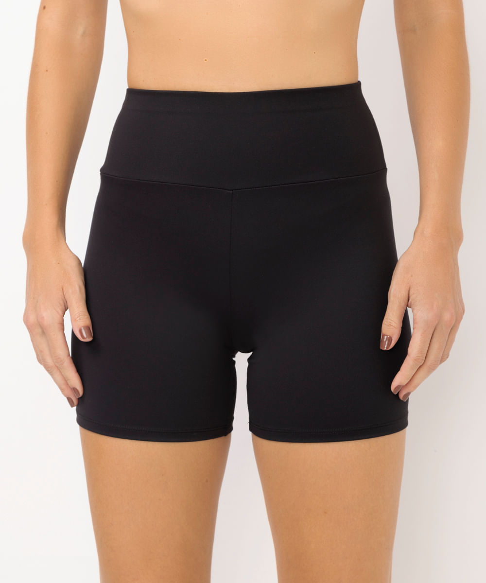 short biker feminino esportivo preto