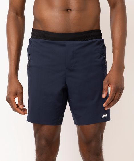 short reto masculino com compressão esportivo preto