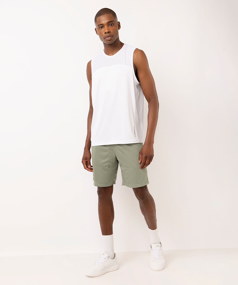 bermuda masculina esportiva com bolsos verde