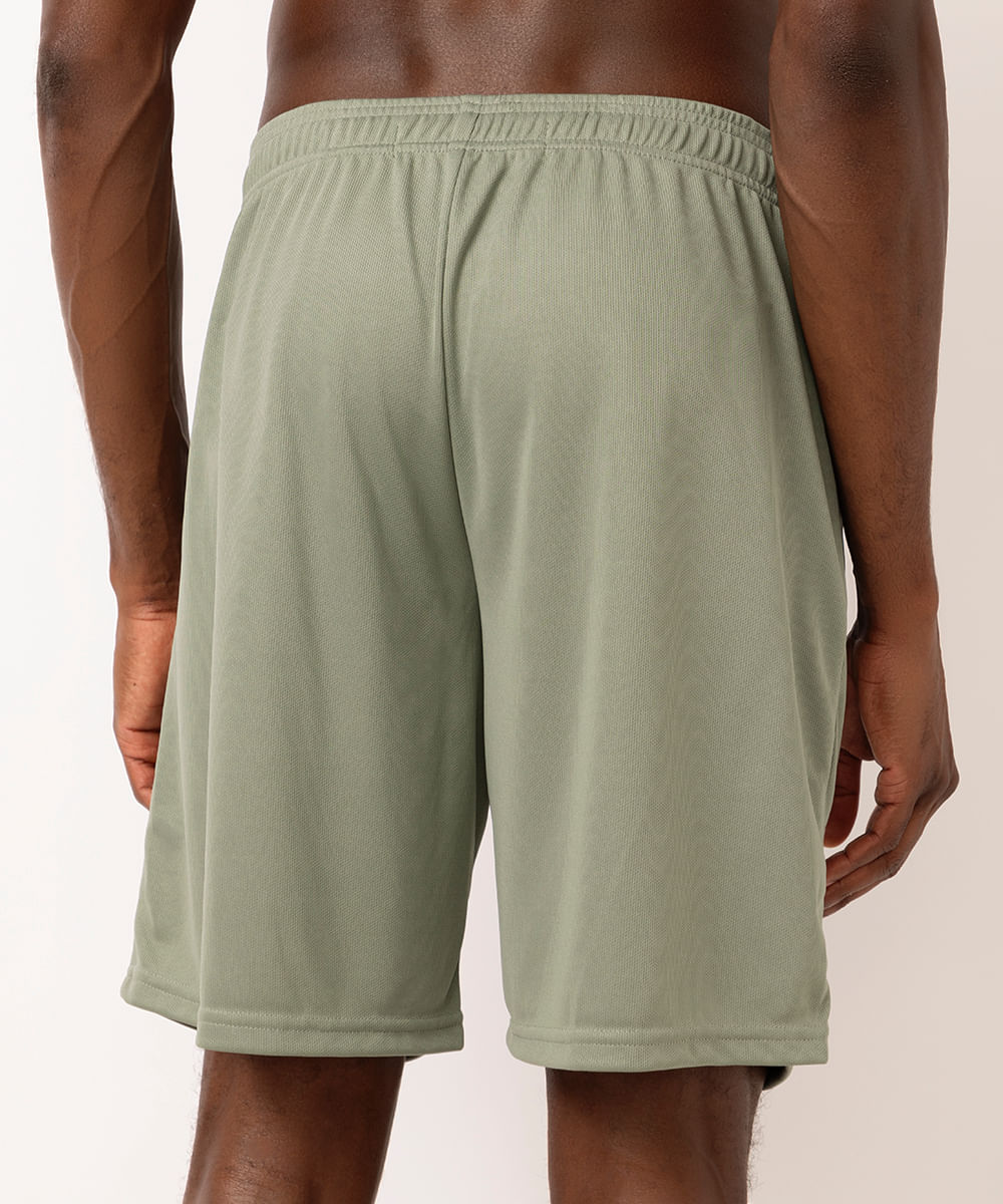 bermuda masculina esportiva com bolsos verde