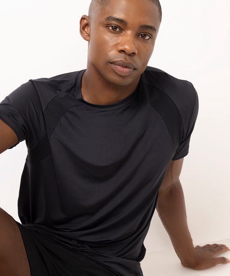 camiseta esportiva slim masculina com proteção uv preta