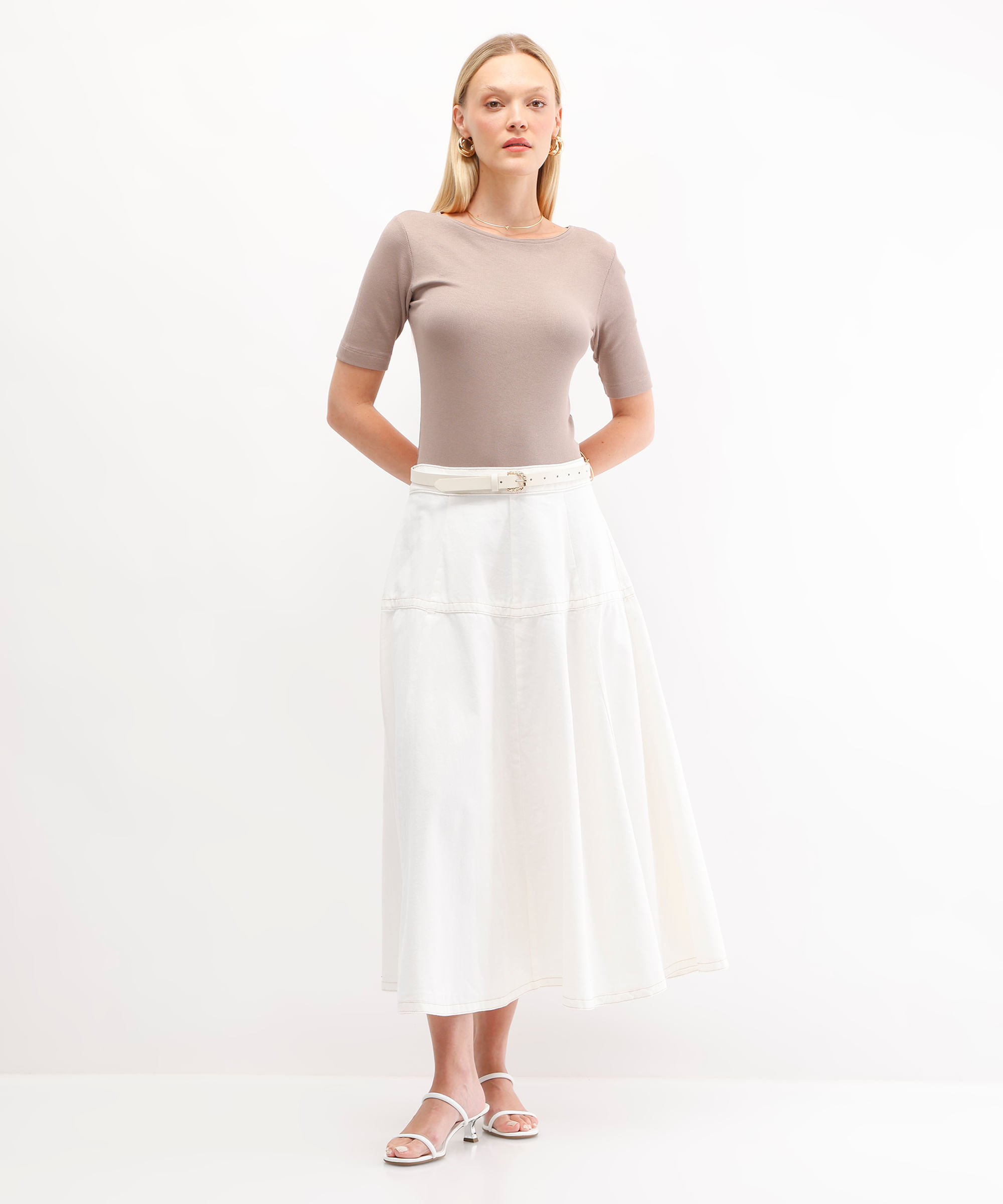 blusa feminina de viscose canelada bege