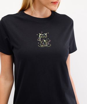 camiseta feminina de algodão gato vidente preta