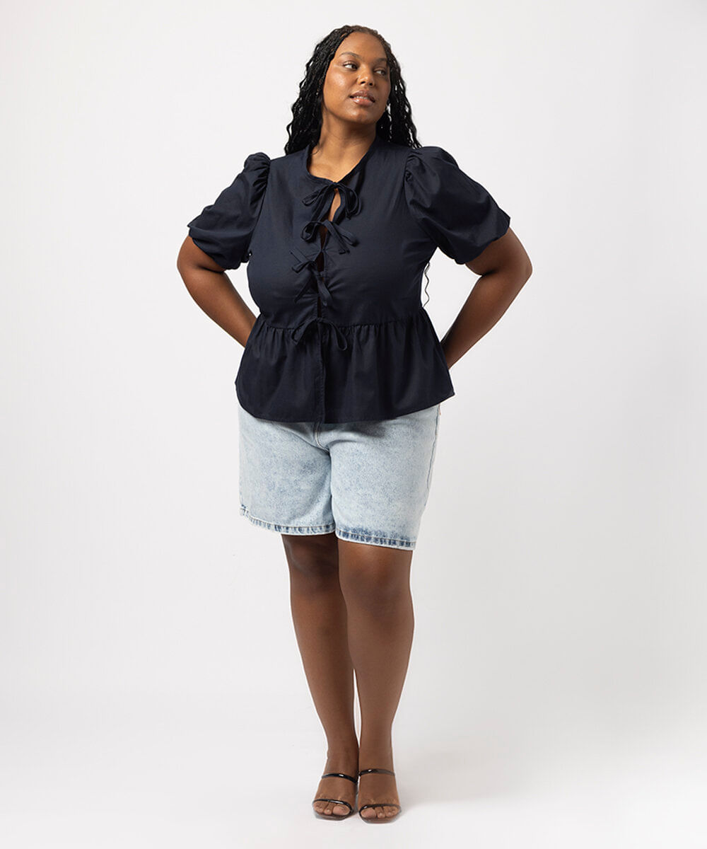 blusa manga bufante com amarração plus size azul