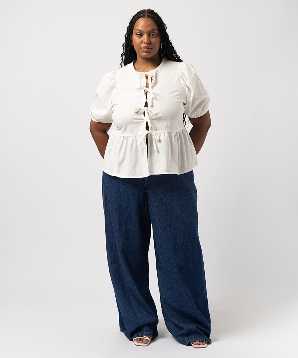 blusa manga bufante com amarração plus size off white