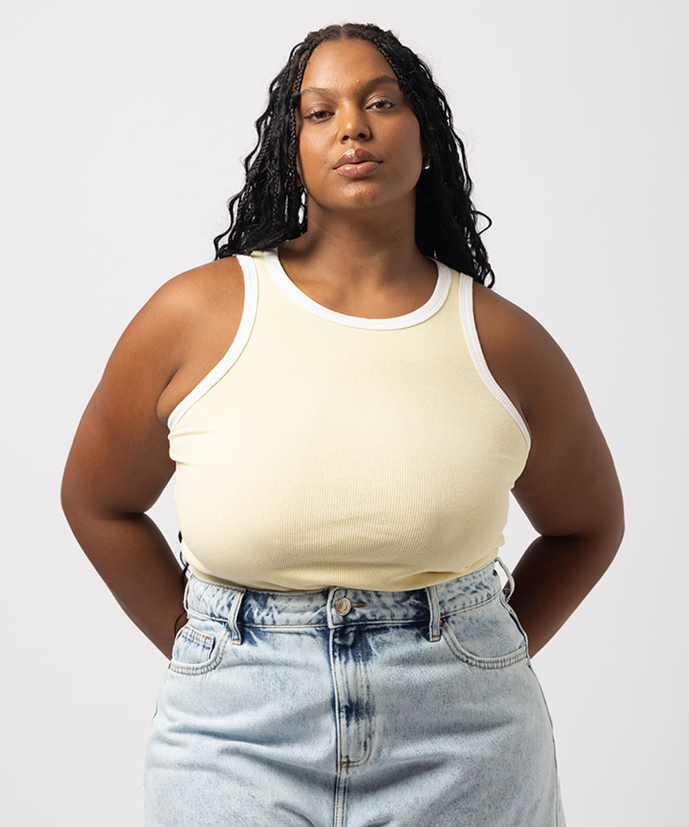 regata plus size de algodão canelada - amarelo claro