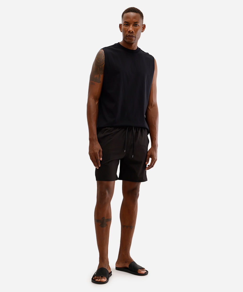 short de praia com bolsos preto