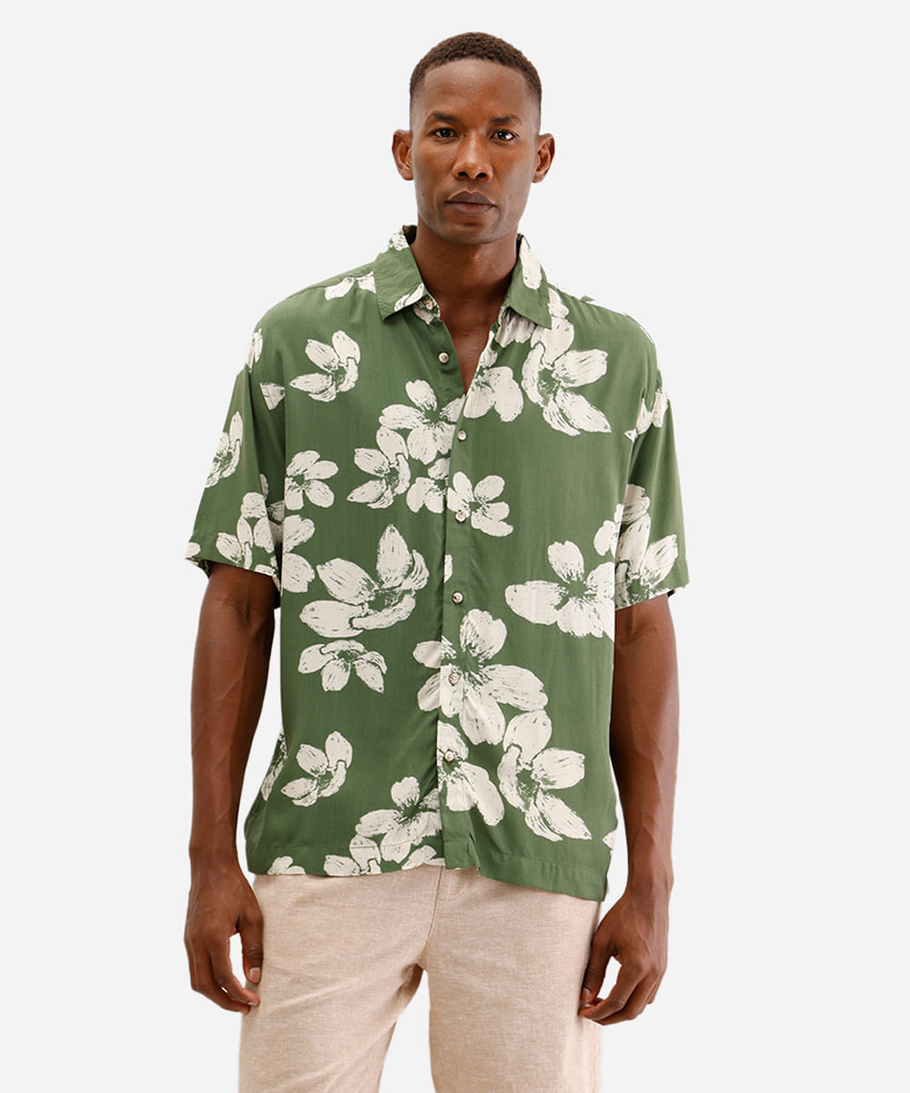 camisa masculina de viscose manga curta floral verde