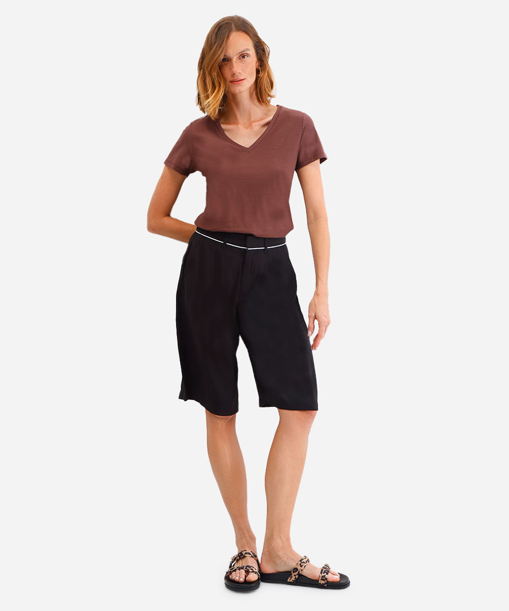 blusa básica manga curta decote v marrom