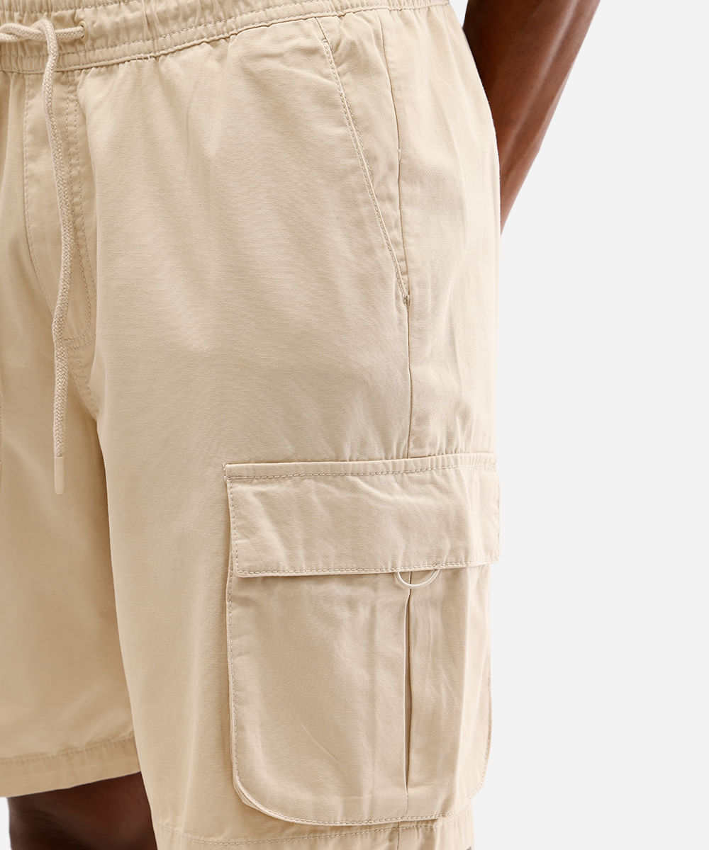 bermuda jogger masculina de sarja bolso cargo bege