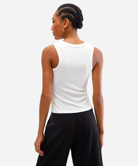 regata básica feminina de viscose canelada off white