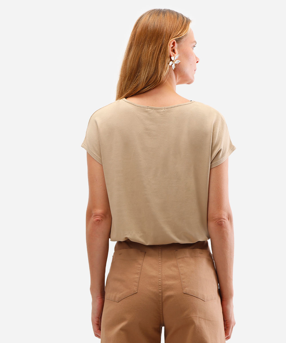 blusa feminina texturizada com amarração bege