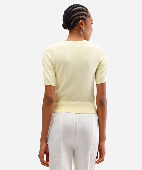 blusa cropped de tricot manga curta cinza - amarelo claro