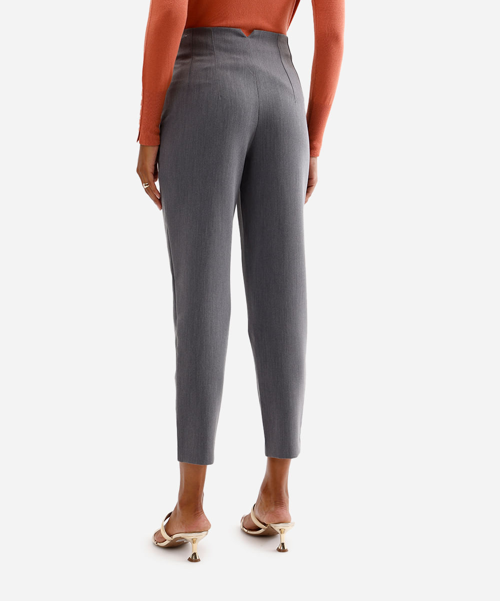 calça de alfaiataria feminina com pences cinza