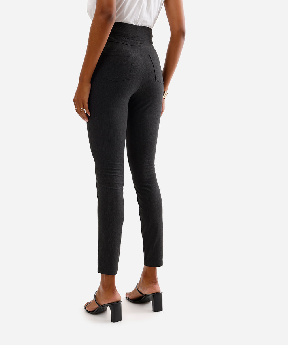 calça legging em jacquard pied de poule cinza