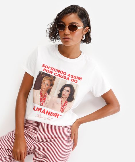 camiseta feminina de algodão tapas e beijos off white