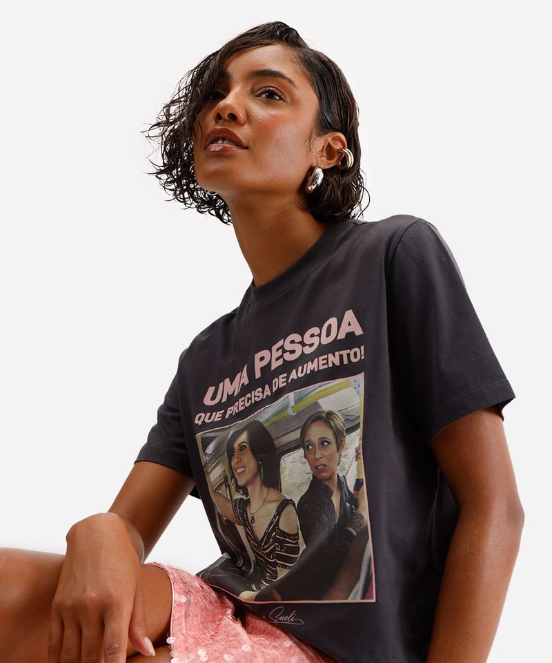 camiseta feminina de algodão tapas e beijos cinza