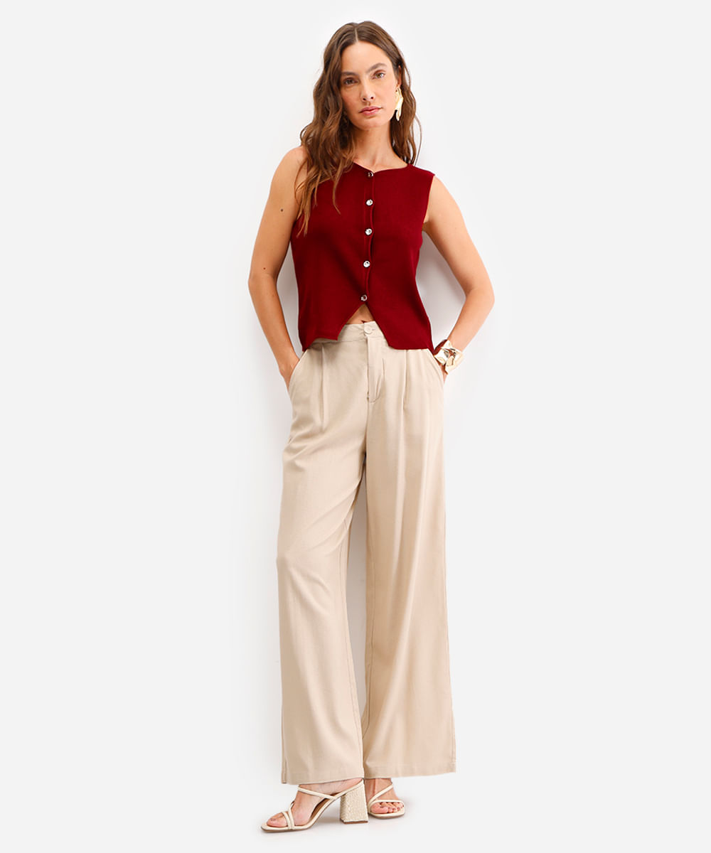 colete de tricot com botões vinho