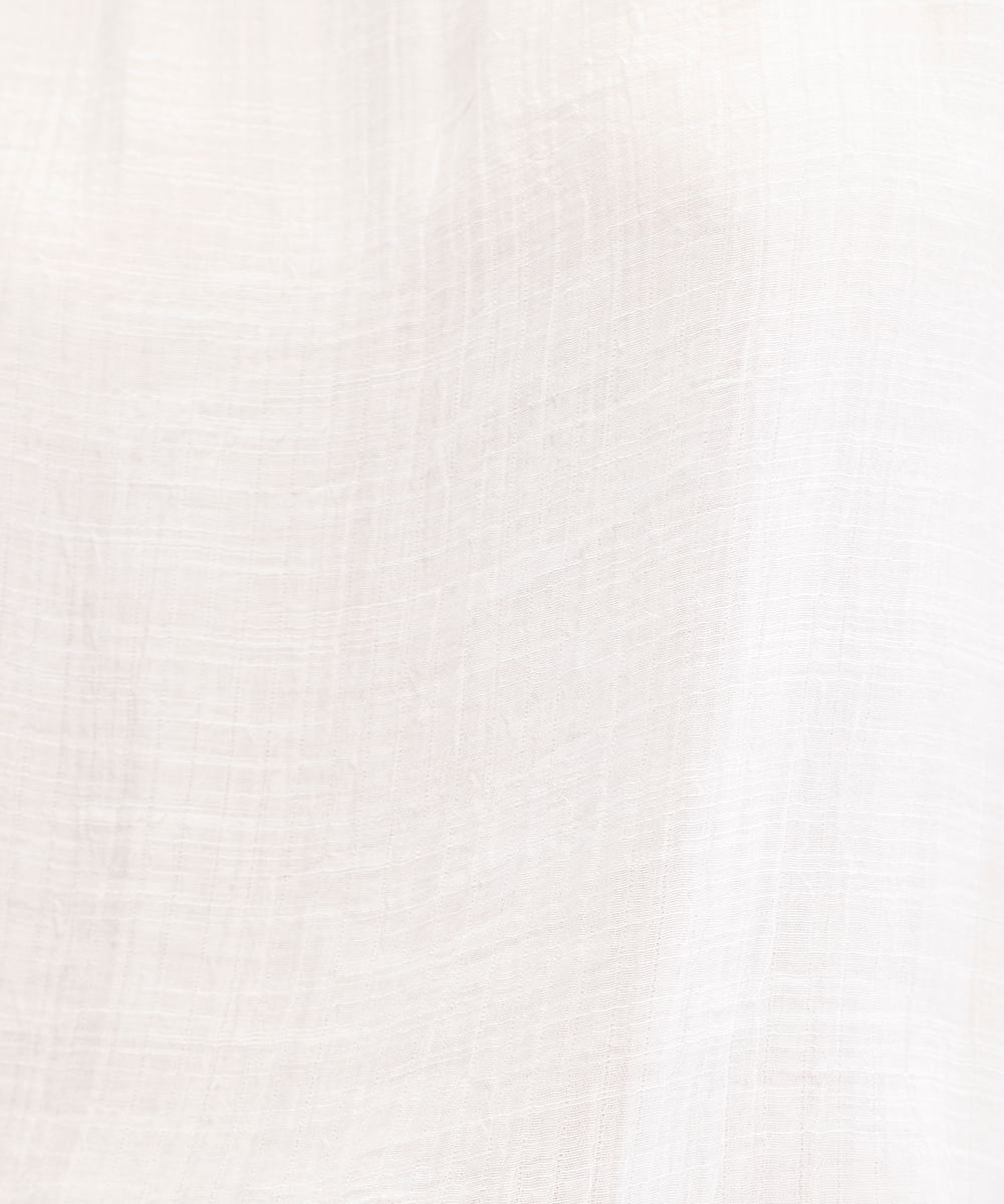 blusa feminina texturizada com amarração off white