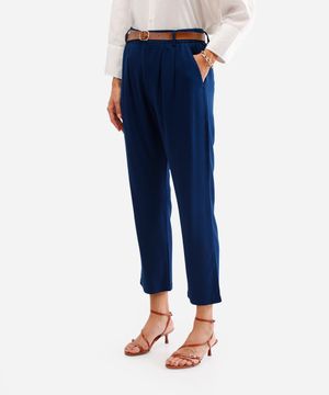 calça cenoura feminina com linho e cinto azul