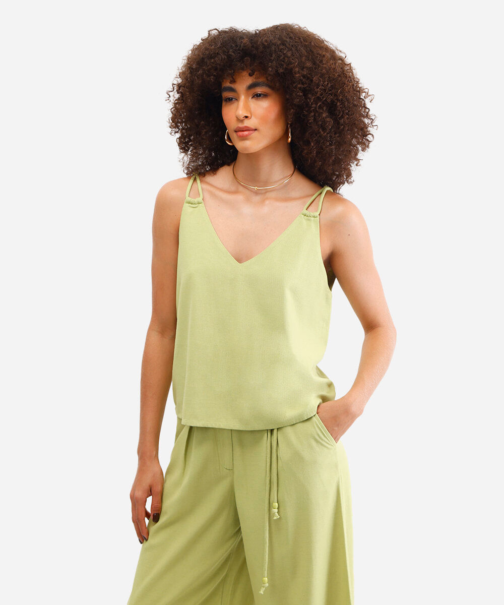 blusa com linho decote v verde