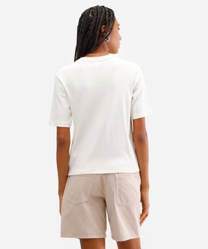 camiseta básica feminina de algodão peruano manga curta off white