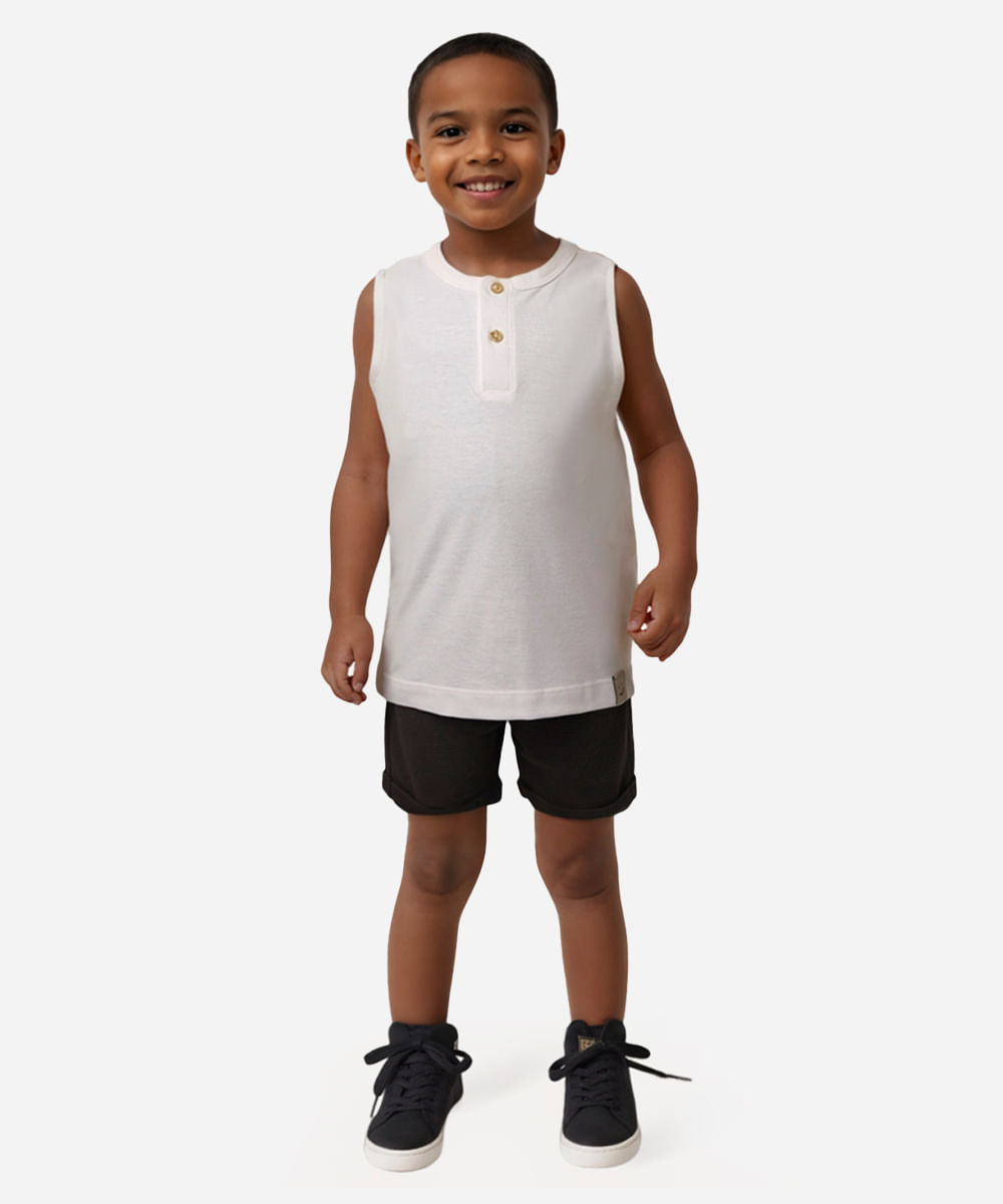 regata de algodão infantil com botão off white