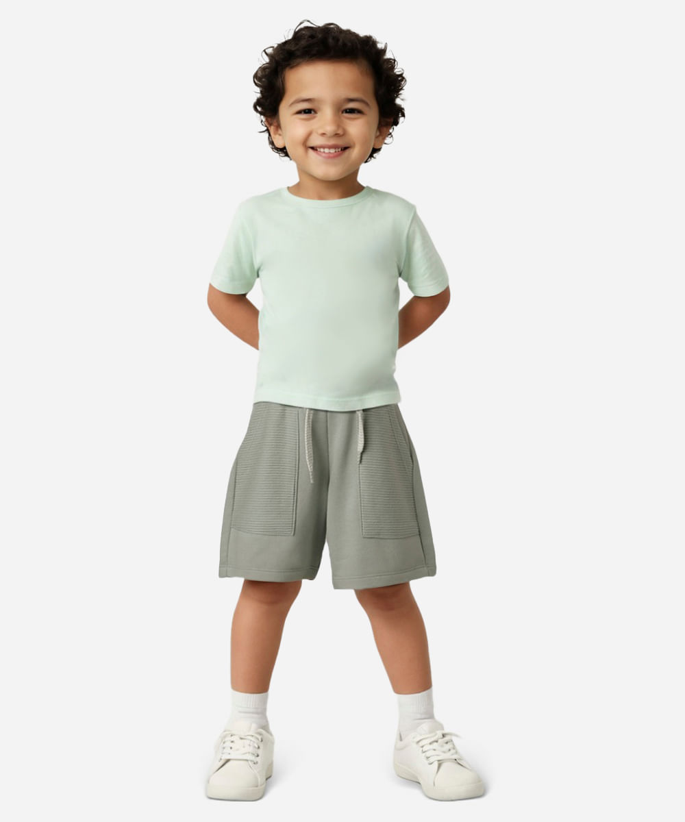 bermuda de moletom infantil com recortes verde