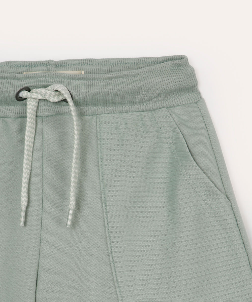 bermuda de moletom infantil com recortes verde