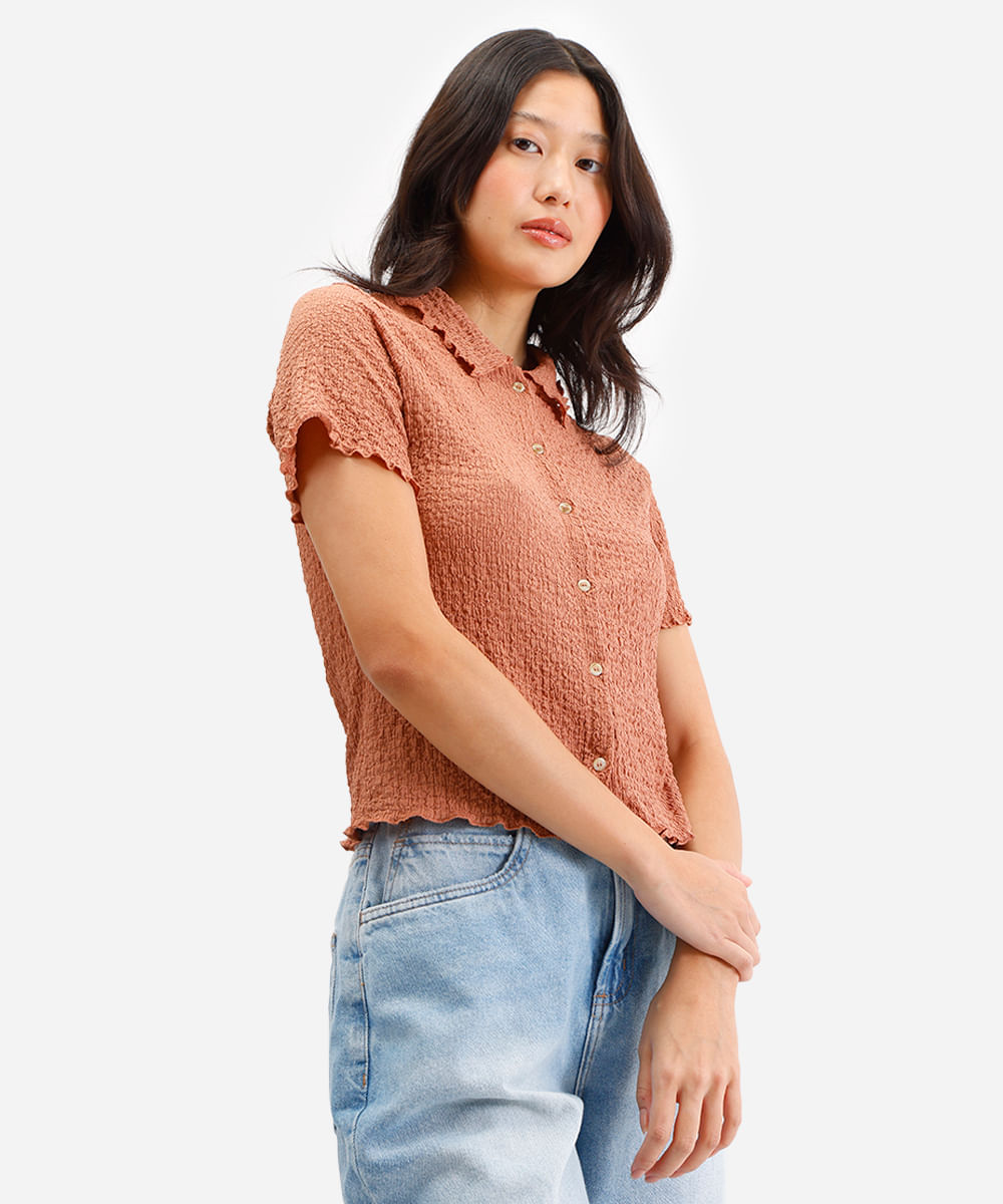 camisa manga curta texturizada rosa