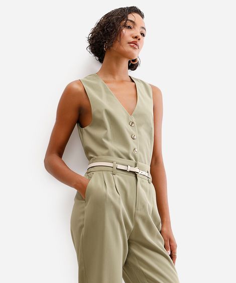 colete feminino de alfaiataria com botões verde
