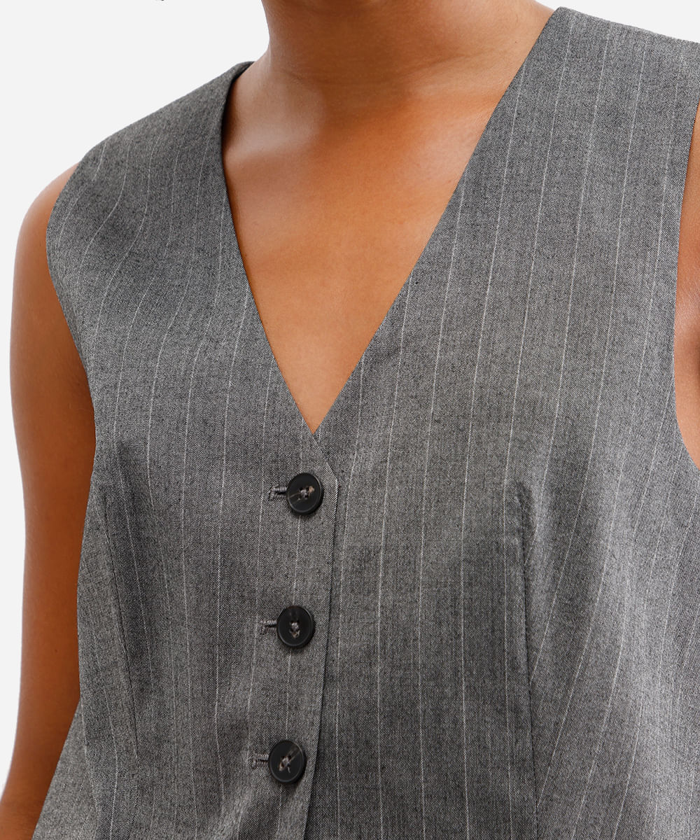 colete feminino de alfaiataria listrado cinza