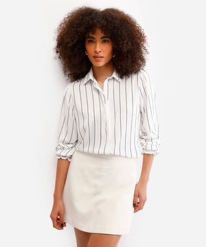 camisa feminina de viscose com franzido listrada preto