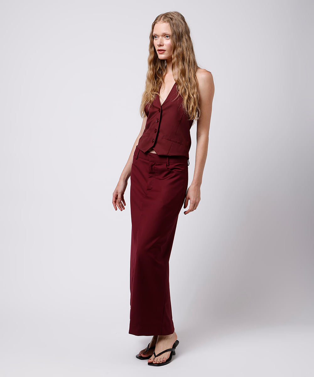 saia longa feminina de alfaiataria com fenda mindset vinho