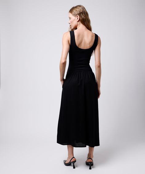 vestido midi com linho mindset preto