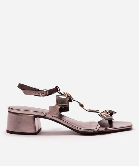 sandália feminina com tachas salto grosso oneself prateado