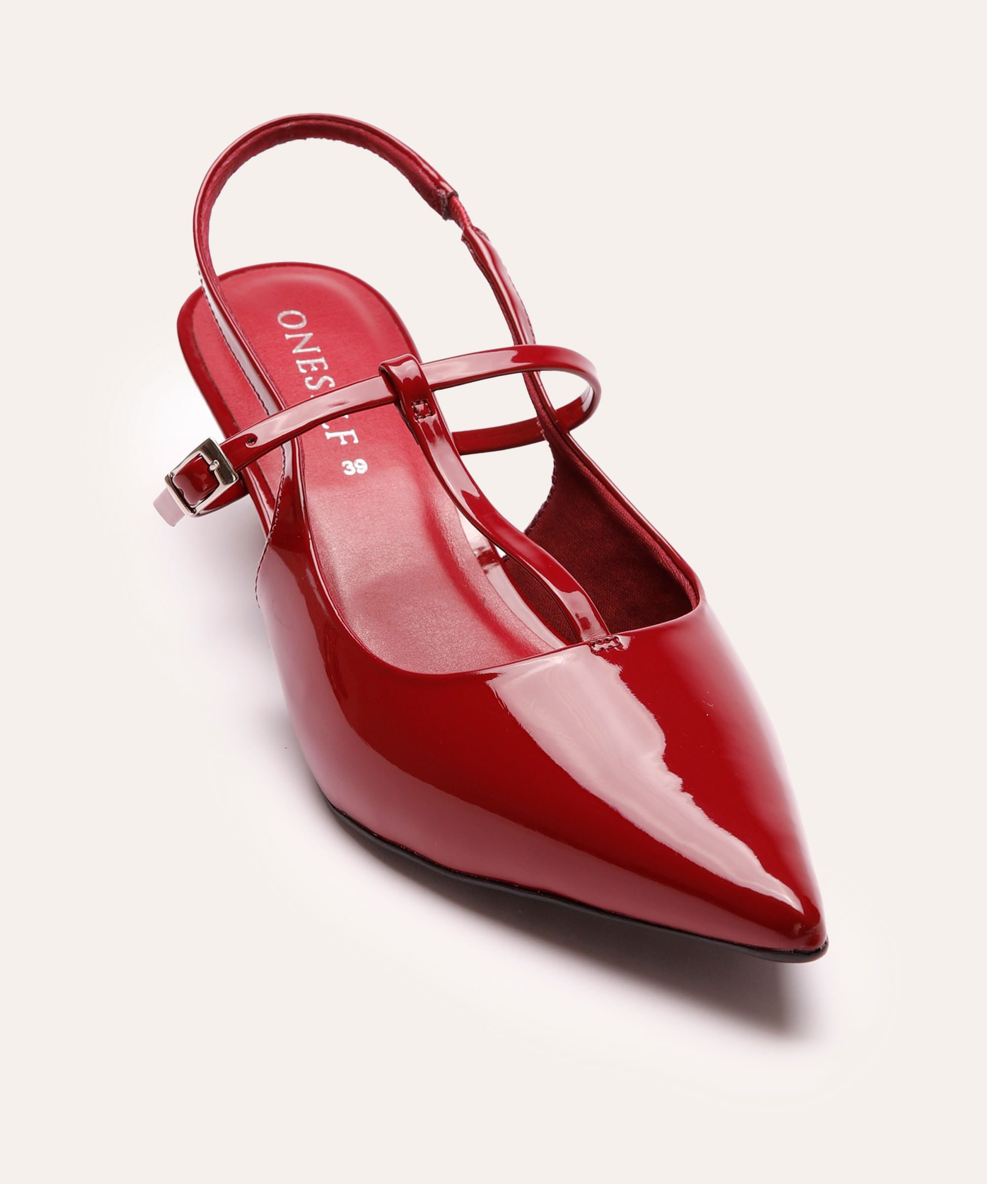 scarpin bico fino salto baixo oneself vinho