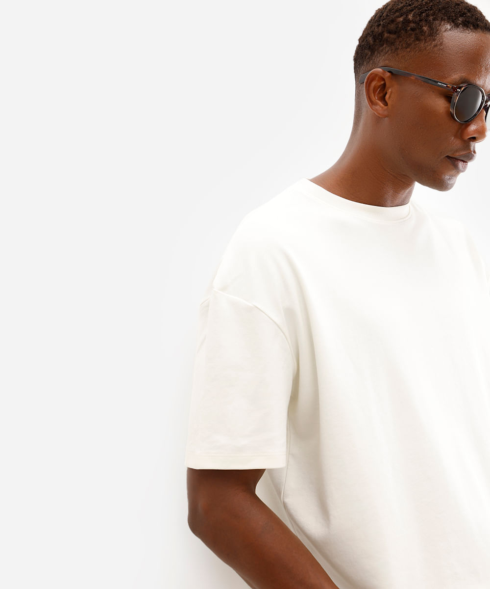 camiseta oversized masculina de algodão peruano off white