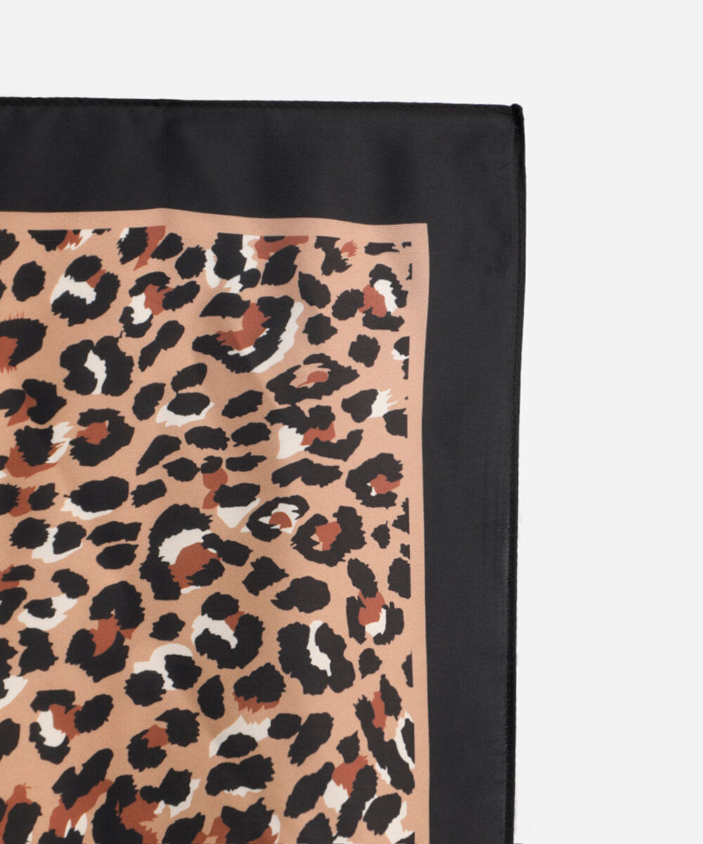 lenço feminino acetinado animal print marrom